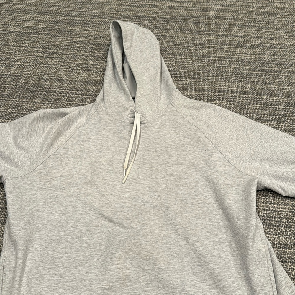 Lululemon Size Large Light Grey Hoodie
